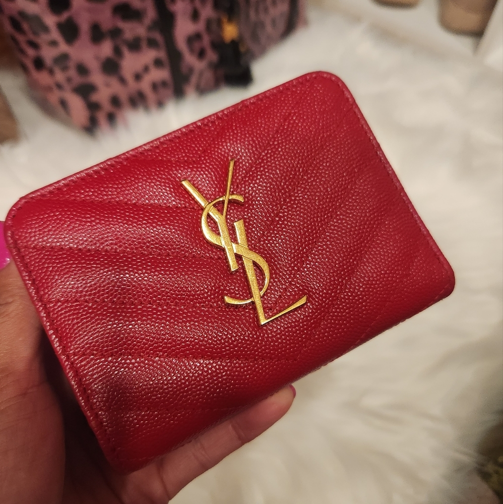 Classic Monogram zip around wallet matelasse chevron leather compact